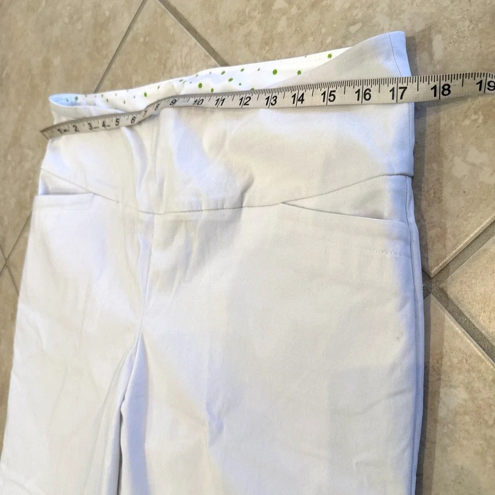 Swing Control  Size 16 White Bermuda Golf Shorts Pull-On Stretch 12" Inseam - Picture 3 of 9
